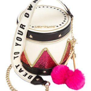 Betsey Johnson DRUMMER BOY CROSSBODY COLLECTOR